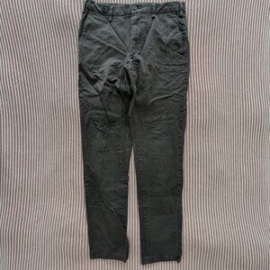 Uniqlo Grey Chino Pants